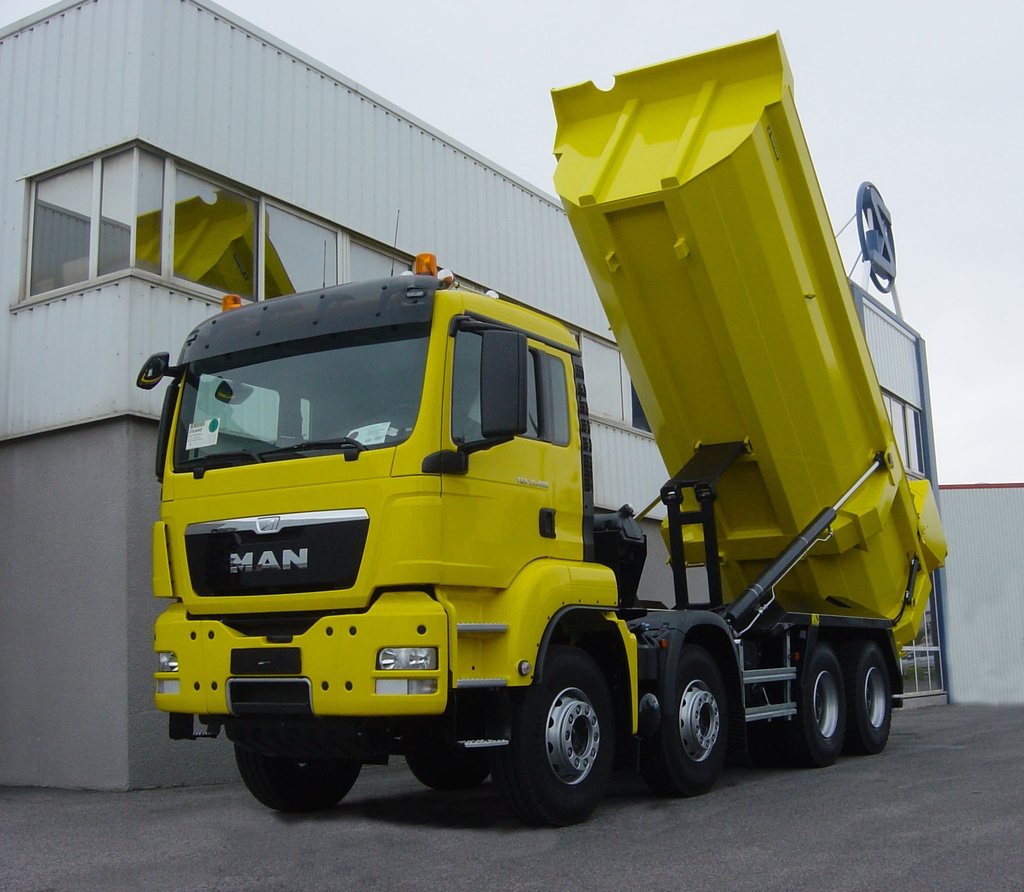 idealroc sur man 8x4 1024