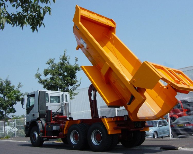 idealroc cm perret sur iveco 26t a compas 008