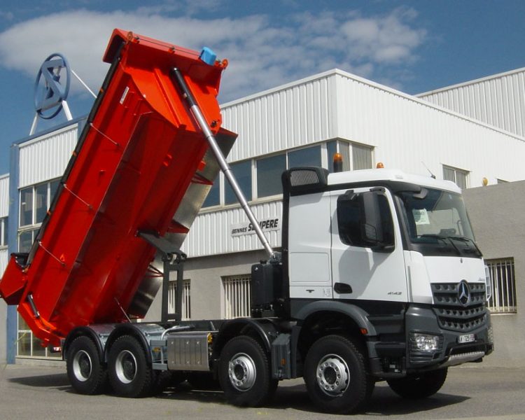 idealroc sur arocs 8x4